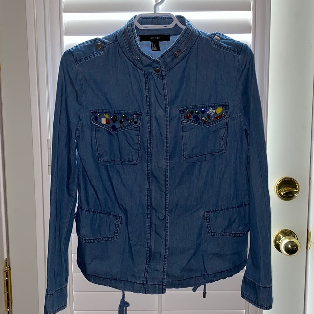 Denim/chambray jacket